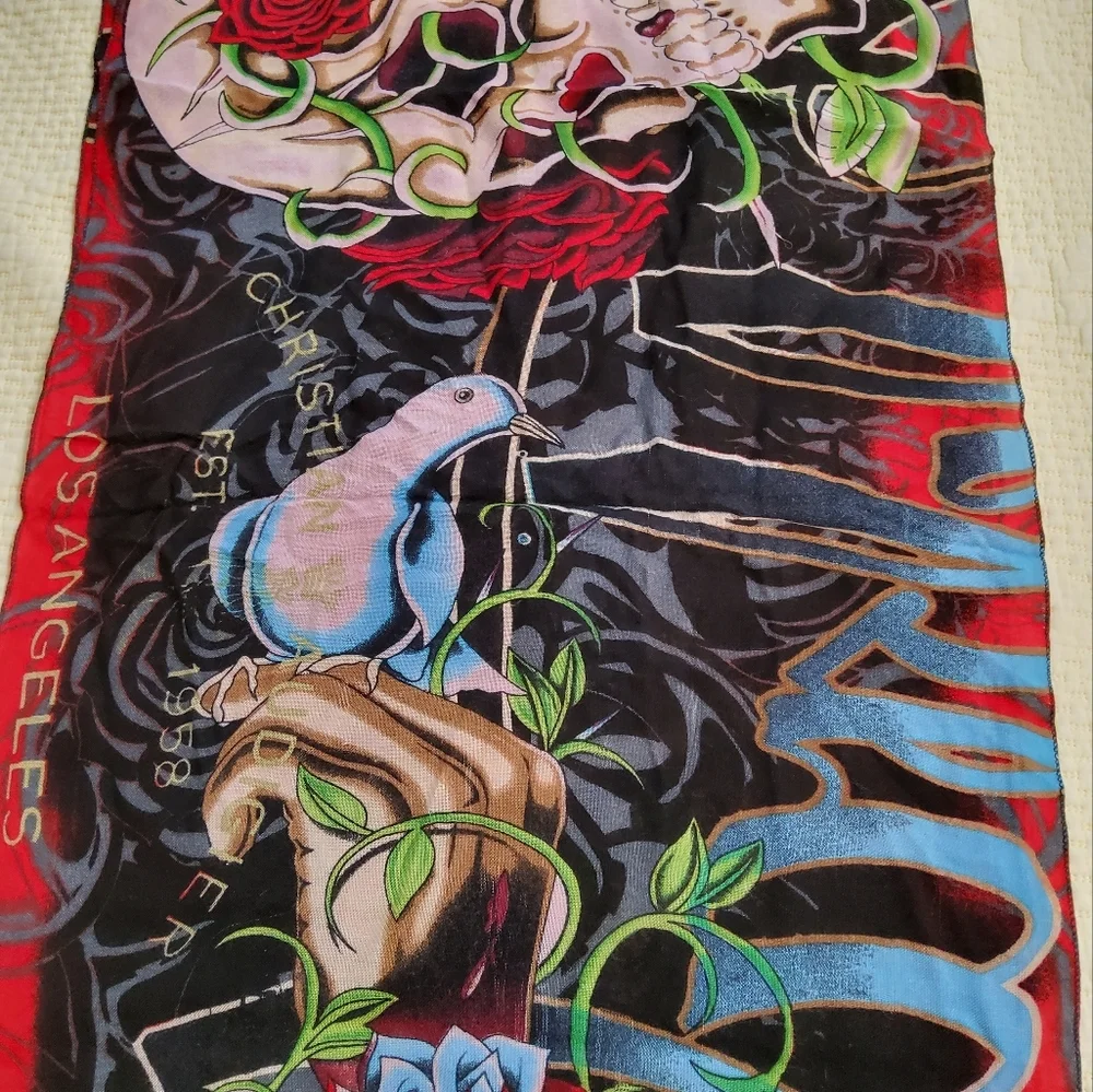 Christian Audigier Los Angeles Skull and Roses Graphic Scarf